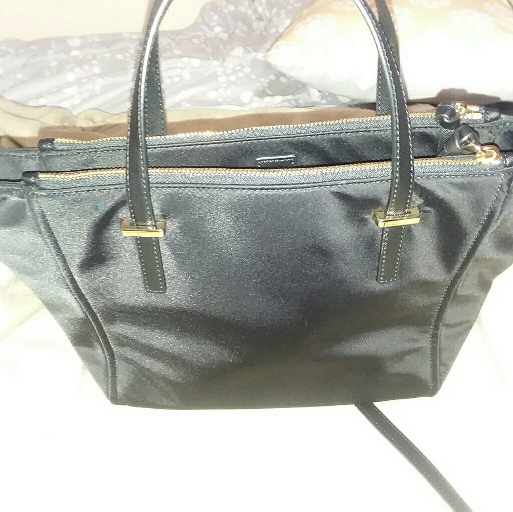 Brand New Kate spade bag, without tags, never used - Picture 2 of 4